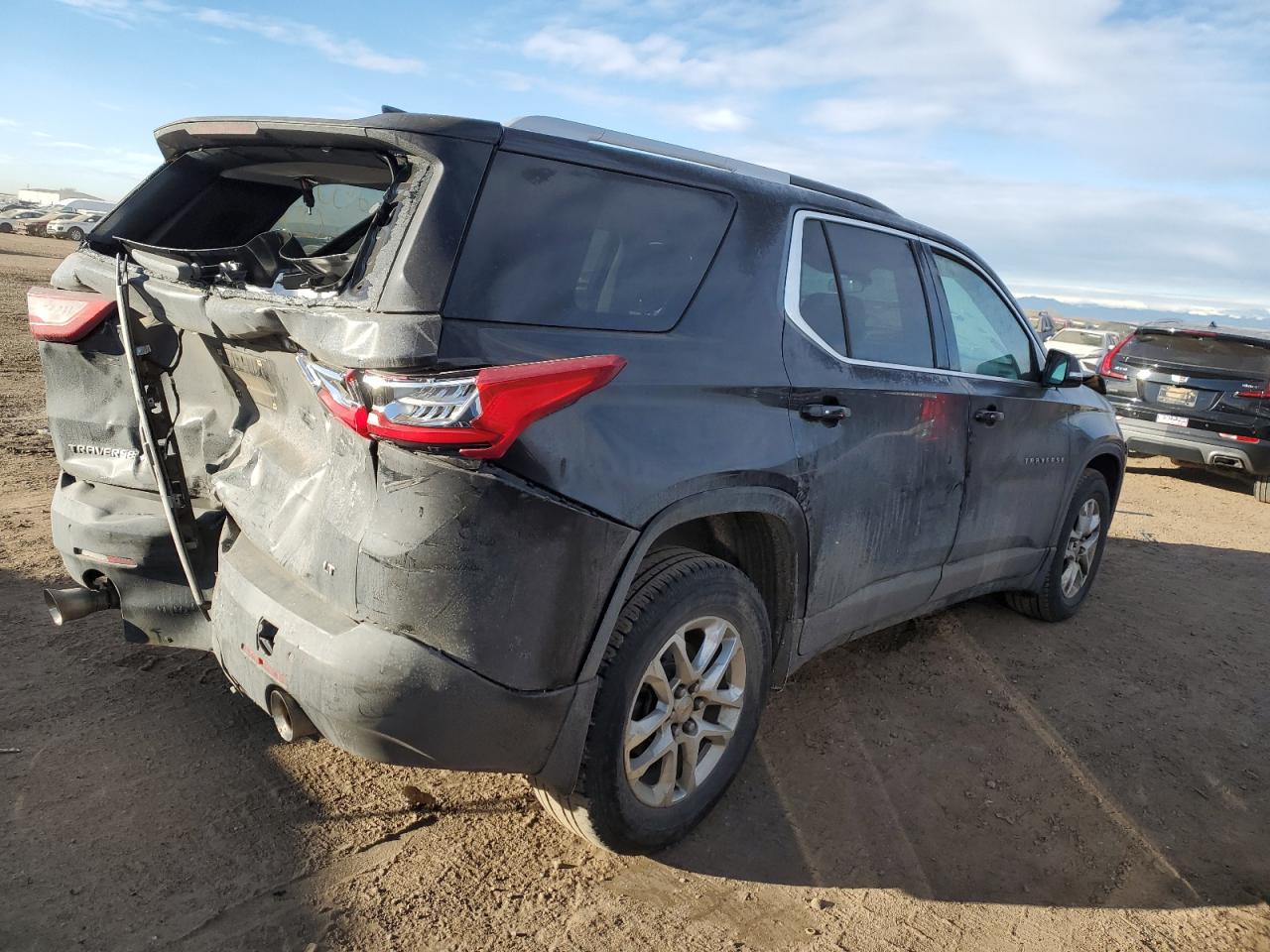 2018 Chevrolet Traverse VIN 1GNEVGKW2JJ151040 Copart auction photo, all over damage thumbnail 3