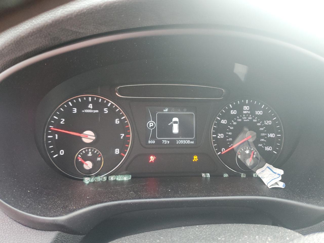 2018 KIA Sorento VIN 5XYPG4A39JG411547 Copart auction photo, rollover damage thumbnail 9