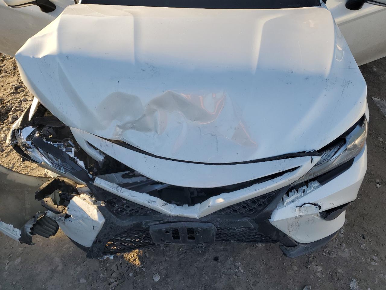 2019 Toyota Camry VIN 4T1BZ1HK6KU028564 Copart auction photo, front end damage thumbnail 11
