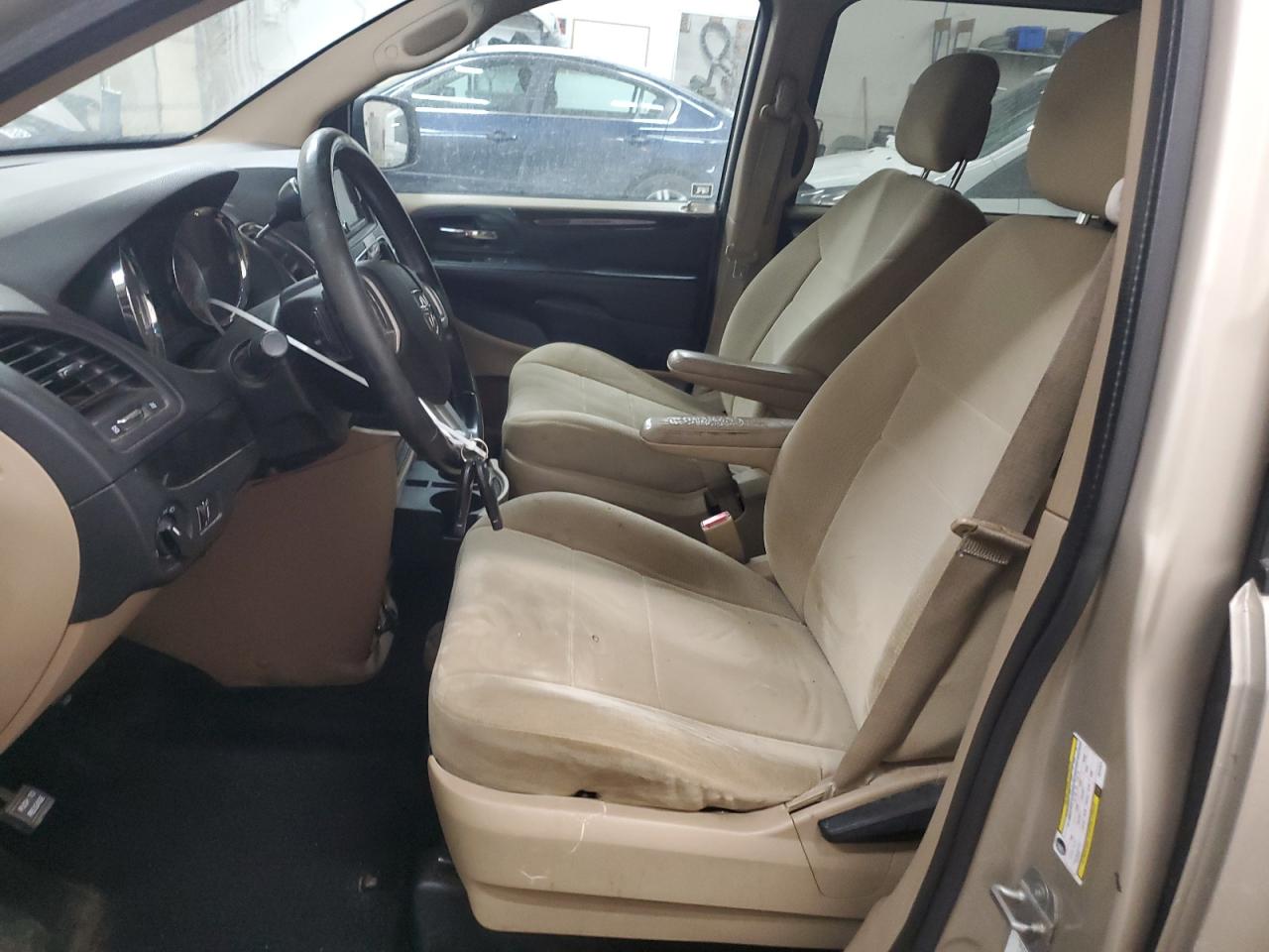 2014 Dodge Caravan VIN 2C4RDGBG4ER167974 Copart auction photo, front end damage thumbnail 7