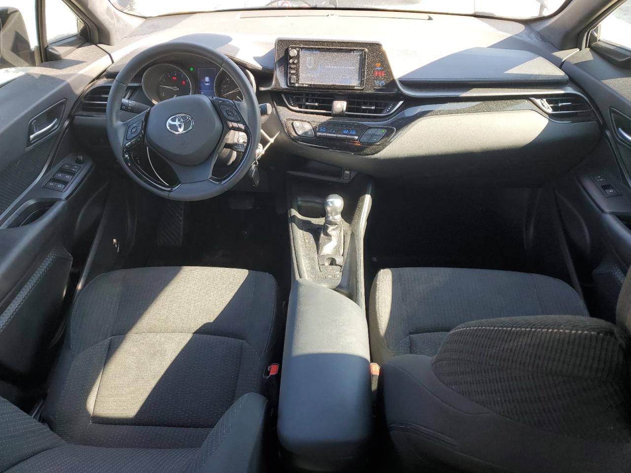 2018 Toyota C-HR VIN NMTKHMBX0JR016554 Copart auction photo, minor dent/scratches damage thumbnail 8