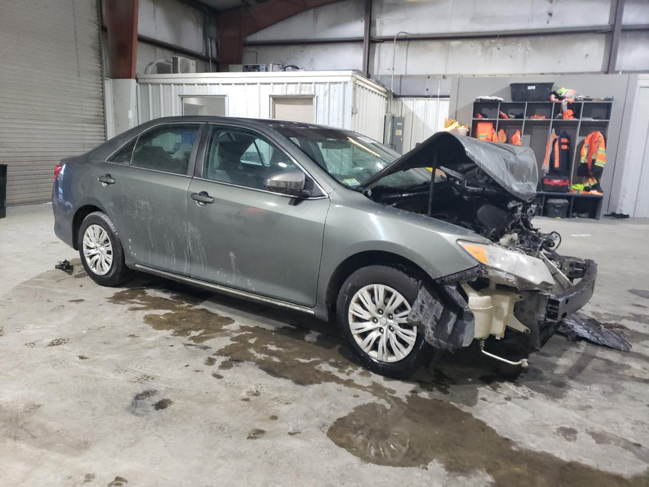 2013 Toyota Camry VIN 4T1BF1FKXDU643374 Copart auction photo, front end damage thumbnail 4