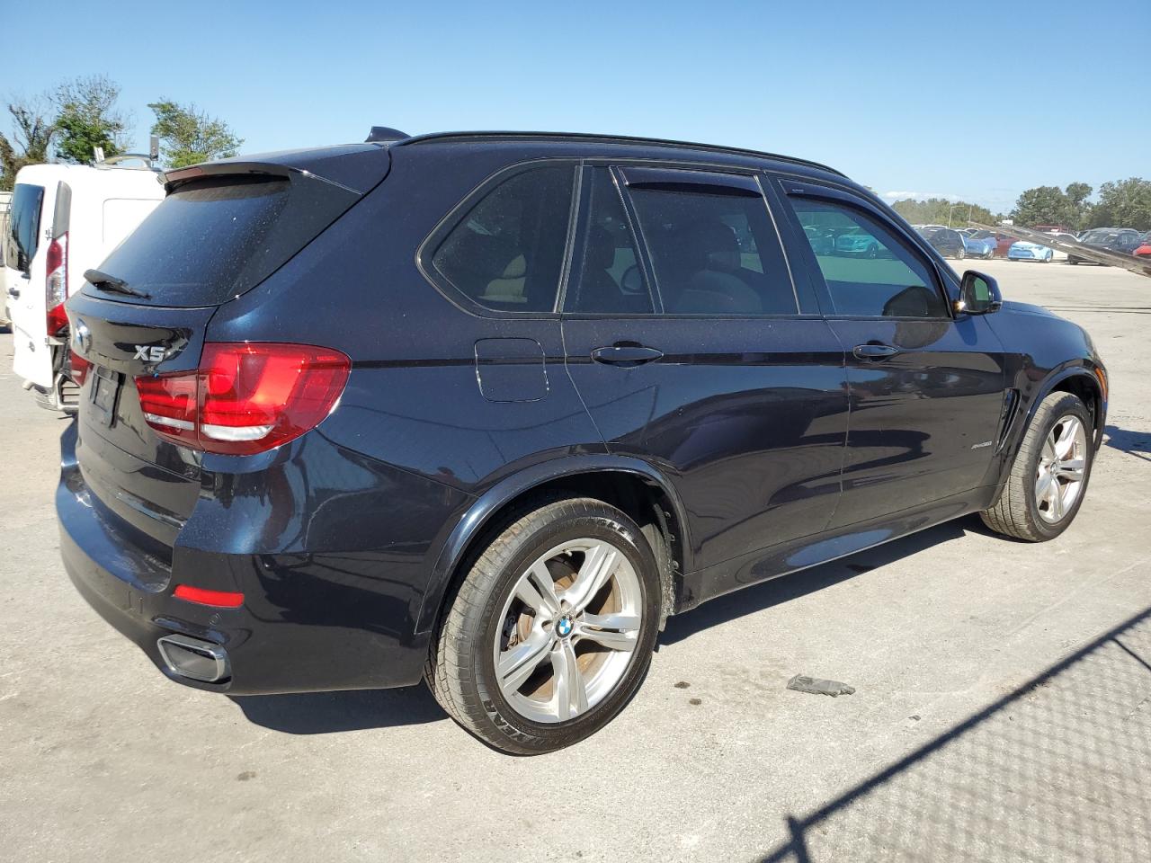 2015 BMW X5 VIN 5UXKR0C57F0K59419 Copart auction photo, normal wear damage thumbnail 3