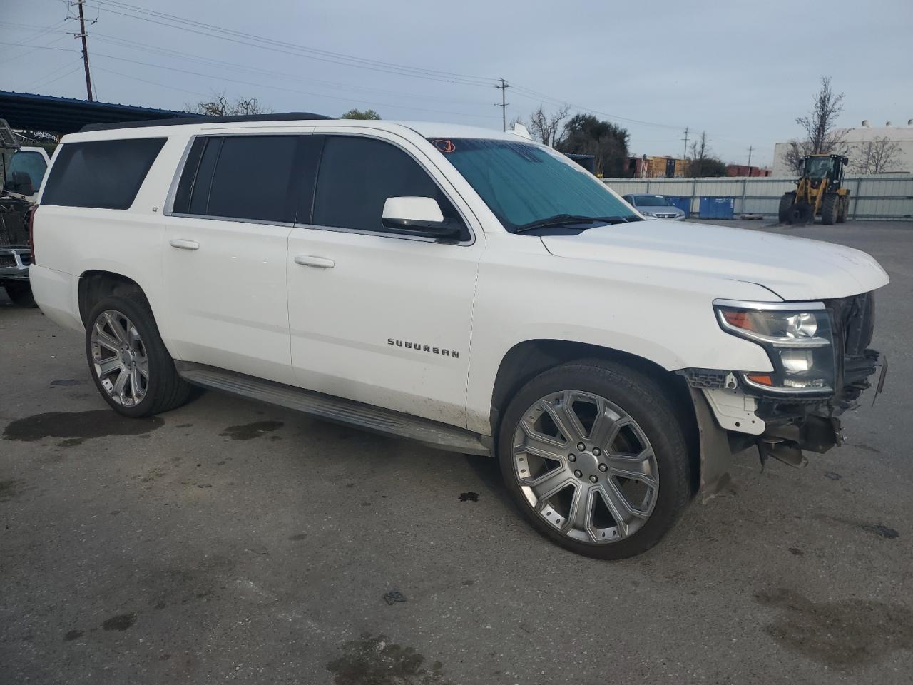 2015 Chevrolet Suburban VIN 1GNSCJKC2FR601516 Copart auction photo, front end damage thumbnail 4