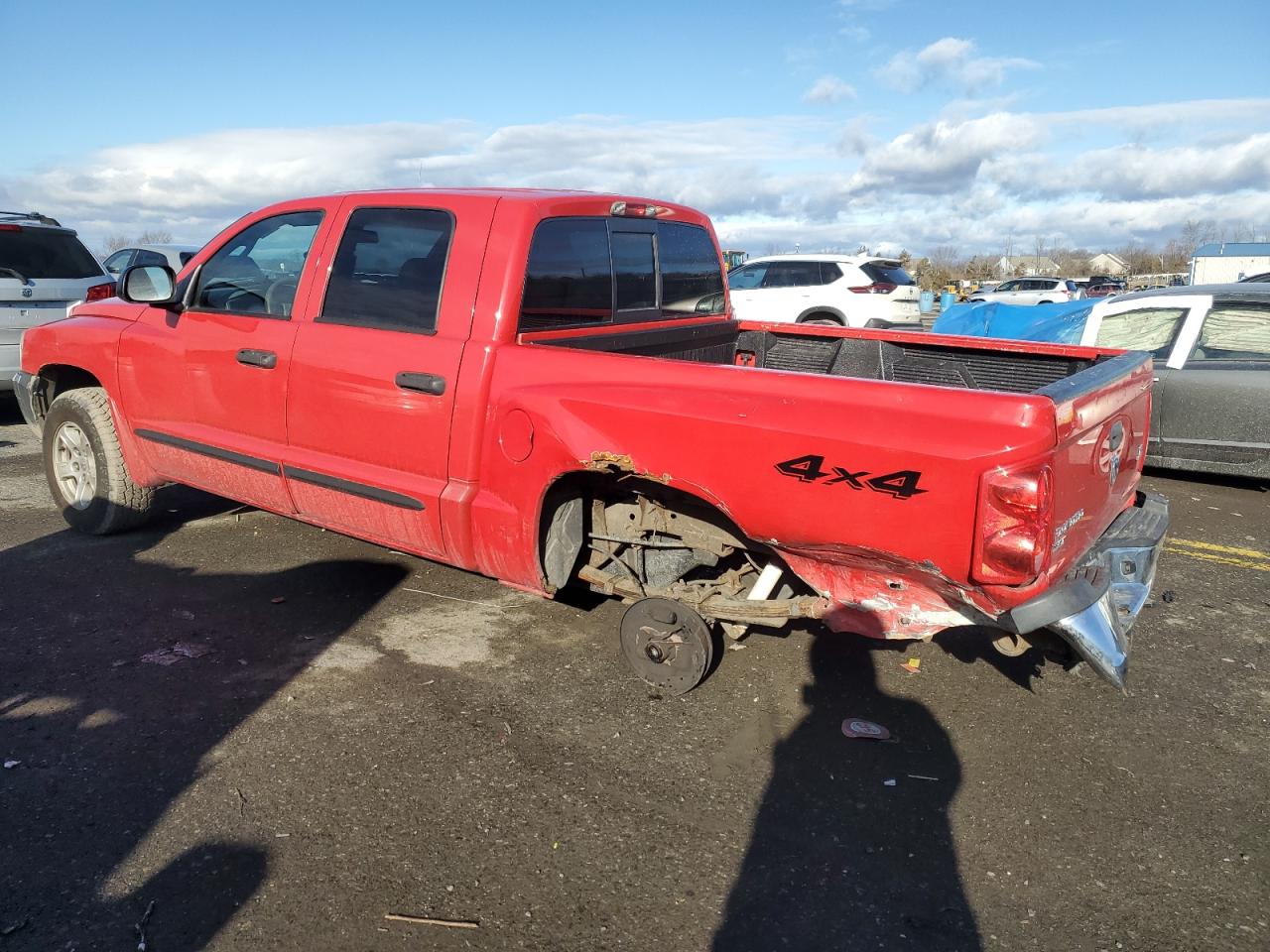 2005 Dodge Dakota VIN 1D7HW48NX5S342551 Copart auction photo, rear end damage thumbnail 2