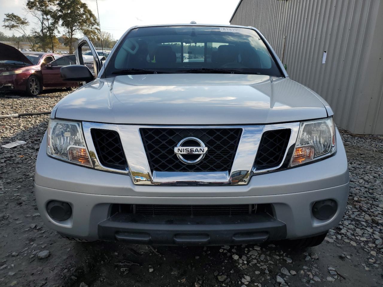 2018 Nissan Navara (Frontier) VIN 1N6DD0CU8JN707787 Copart auction photo, side / rear end damage thumbnail 5