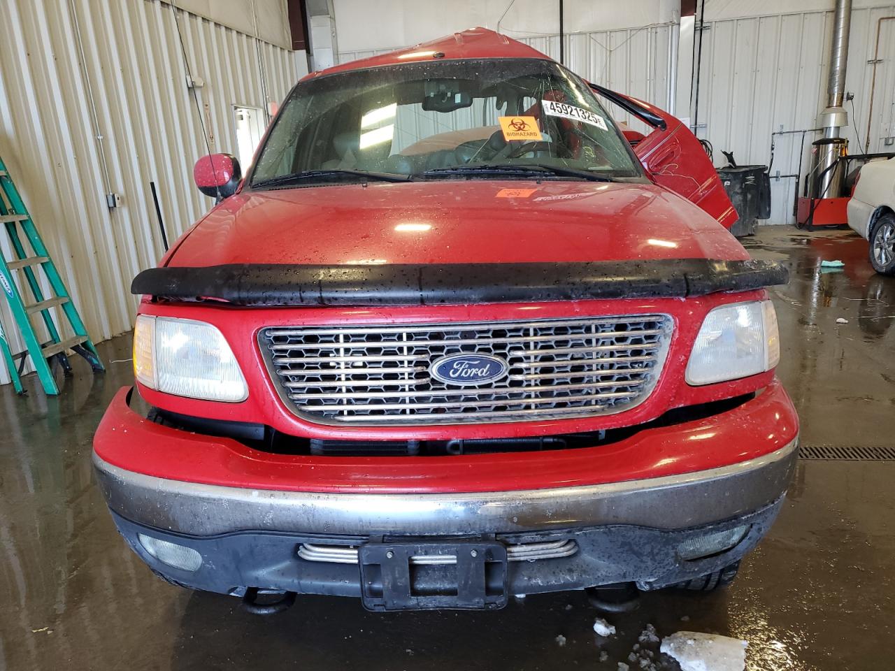 2001 Ford F-150 VIN 1FTRW08L91KB55270 Copart auction photo, all over damage thumbnail 5