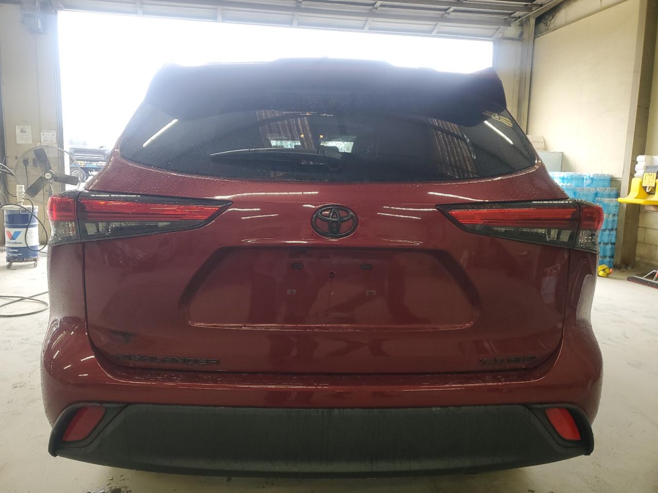 2021 Toyota Highlander VIN 5TDGZRBH8MS545894 Copart auction photo, front end damage thumbnail 6