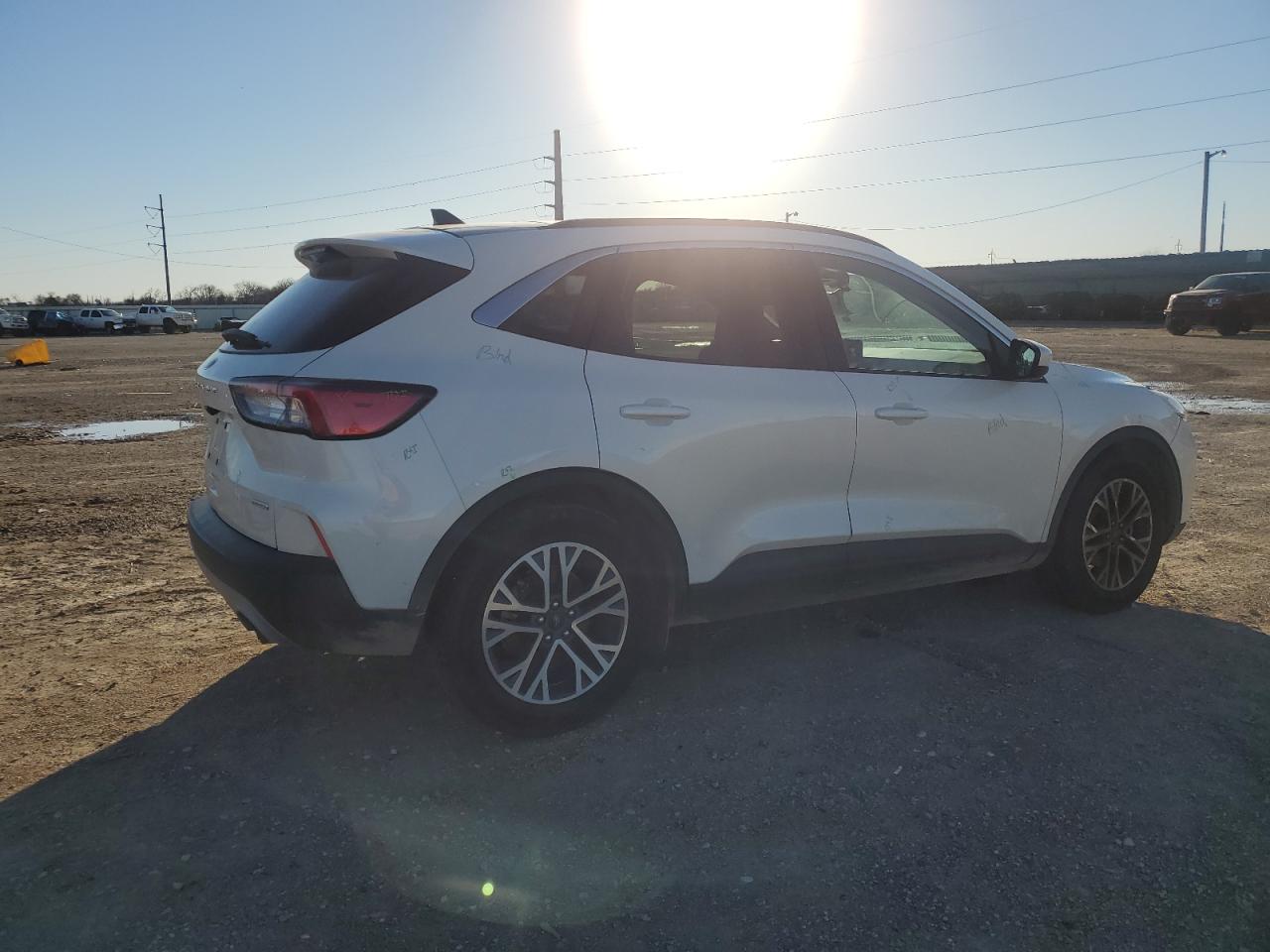 2020 Ford Escape VIN 1FMCU0H64LUB17549 Copart auction photo, undercarriage damage thumbnail 3