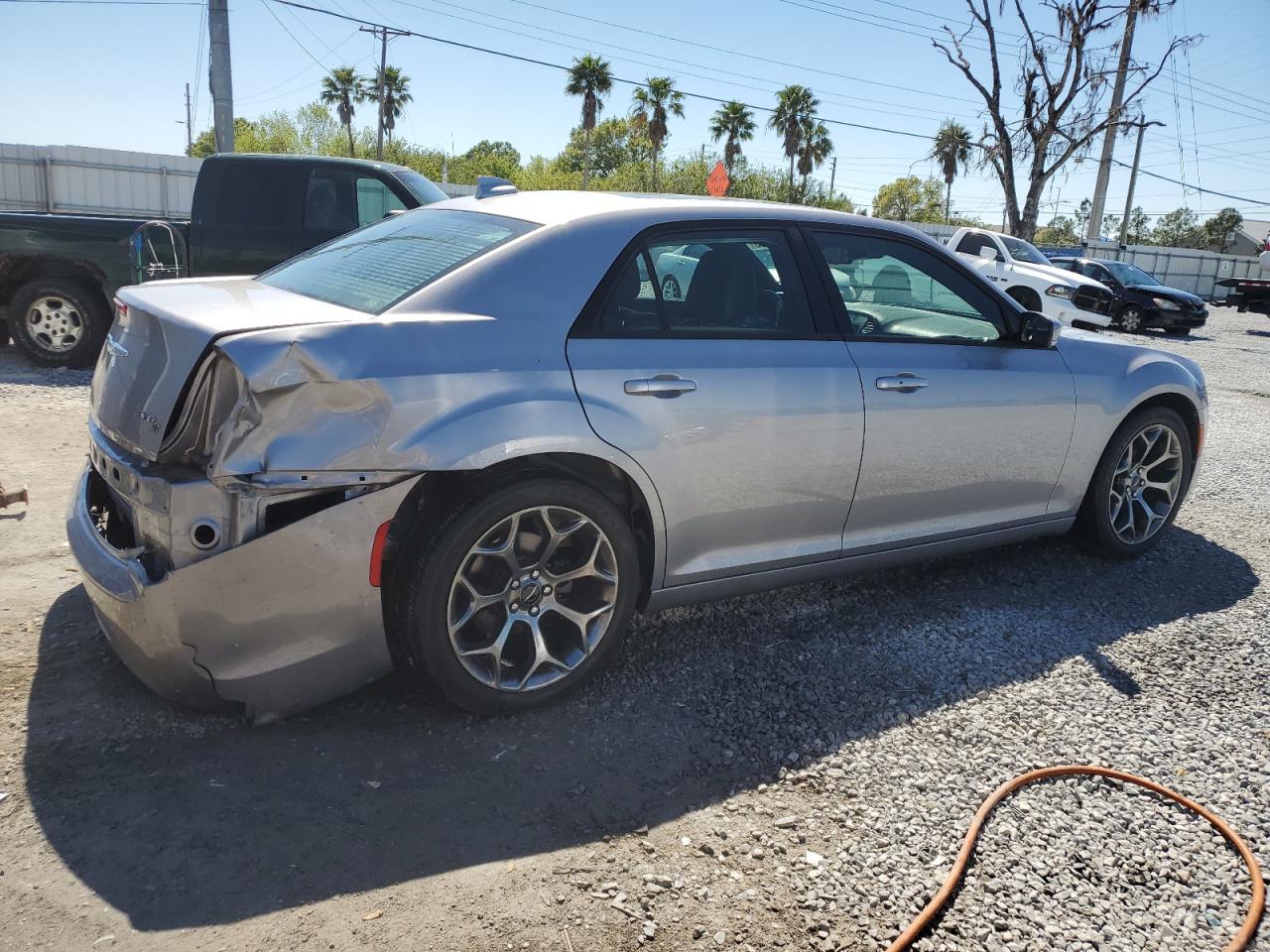 2018 Chrysler 300 VIN 2C3CCABG4JH274758 Copart auction photo, rear end damage thumbnail 3