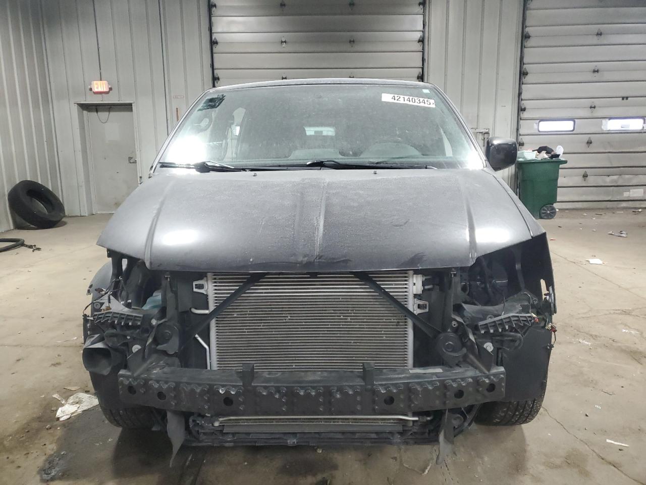 2014 Dodge Caravan VIN 2C4RDGBGXER458141 Copart auction photo, stripped damage thumbnail 5