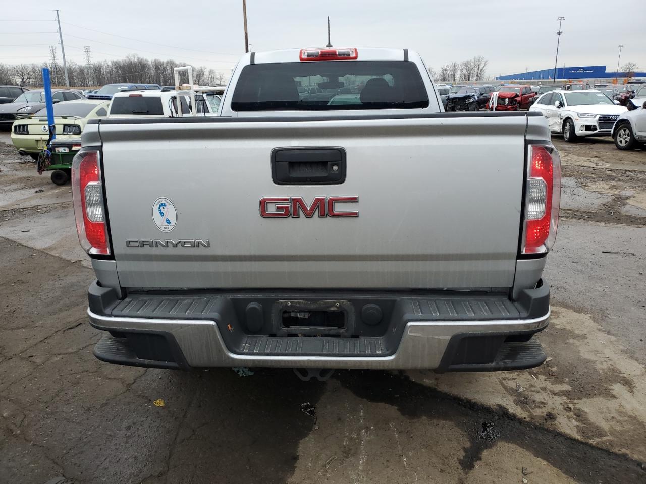 2018 GMC Canyon VIN 1GTH5BEA4J1297285 Copart auction photo, front end damage thumbnail 6