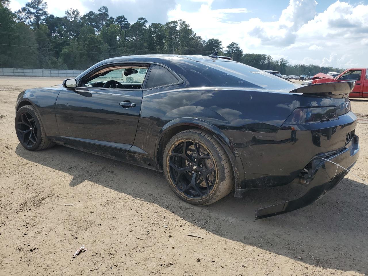 2015 Chevrolet Camaro VIN 2G1FZ1EE1F9700286 Copart auction photo, all over damage thumbnail 2