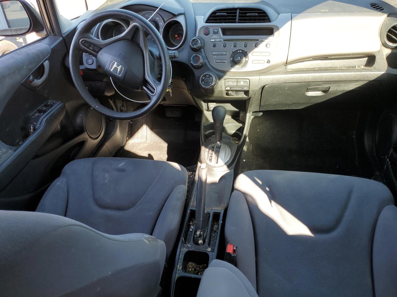 2011 Honda Fit VIN JHMGE8H34BS008279 Copart auction photo, side / all over damage thumbnail 8
