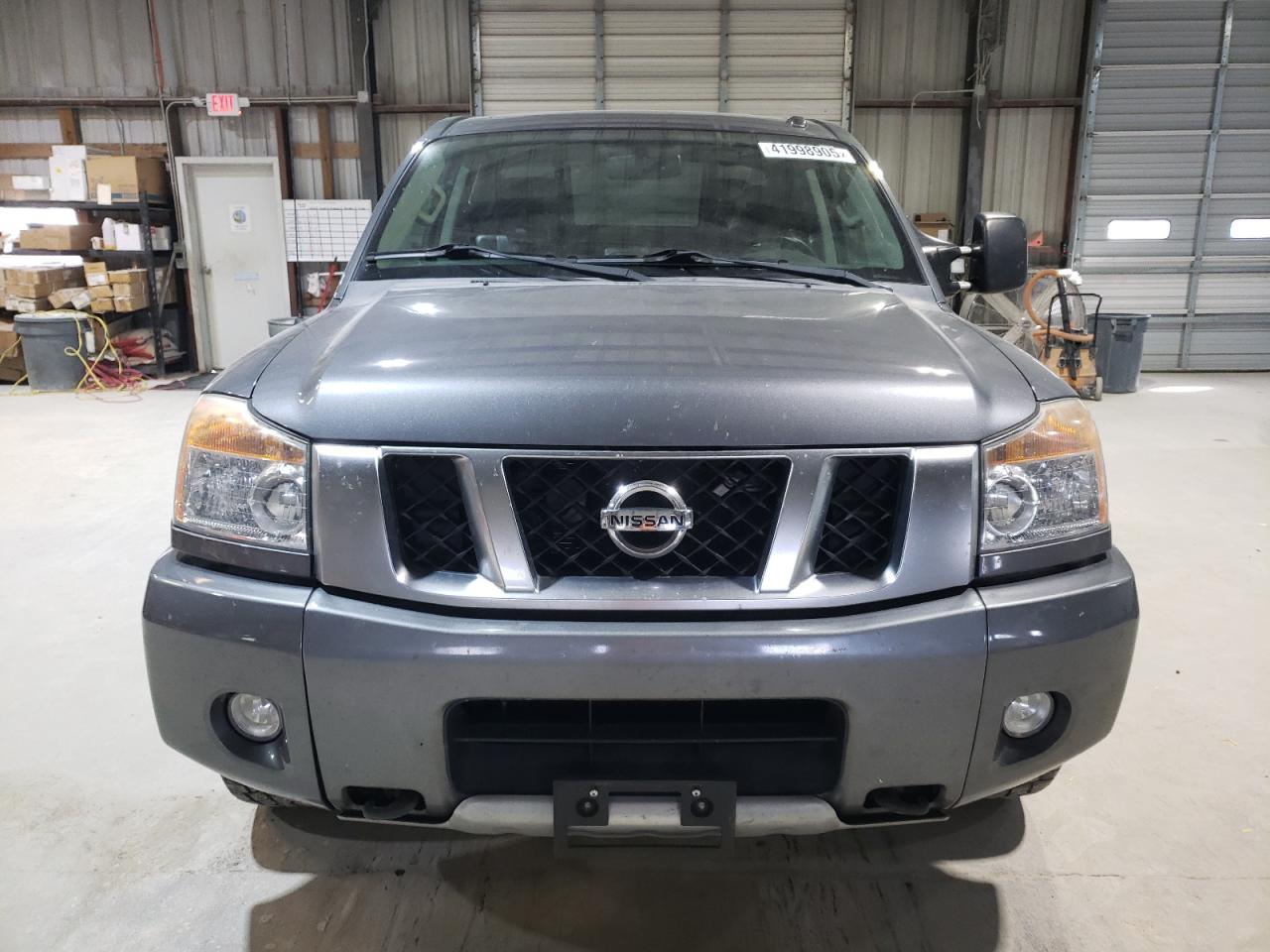 2014 Nissan Titan VIN 1N6AA0EC3EN505459 Copart auction photo, side / minor dent/scratches damage thumbnail 5