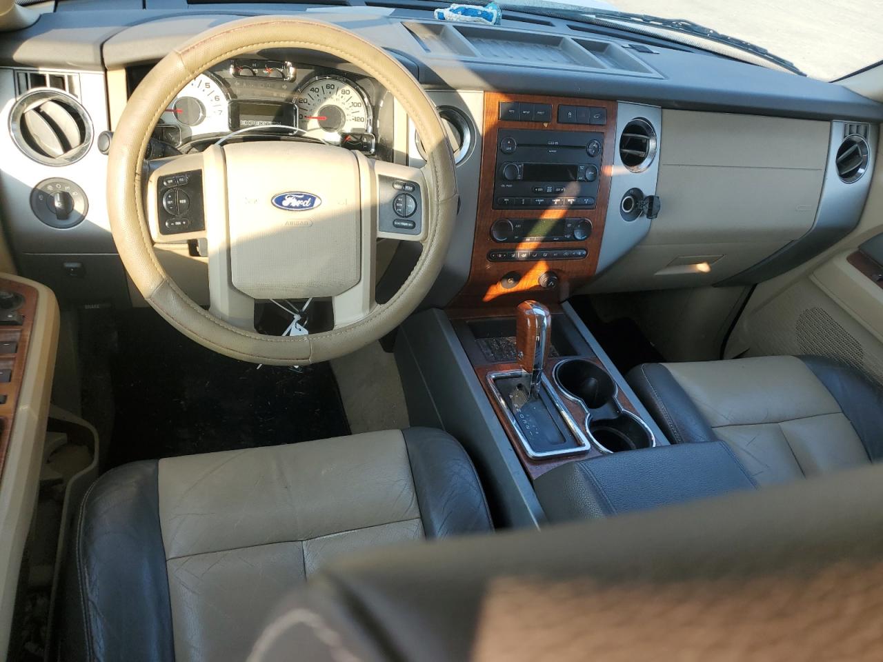 2007 Ford Expedition VIN 1FMFU17507LA26978 Copart auction photo, side damage thumbnail 8