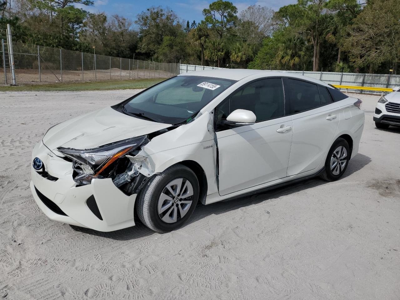 2017 Toyota Prius VIN JTDKARFU6H3045734