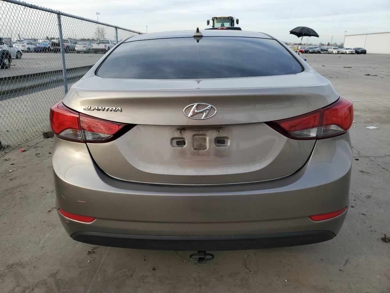 2016 Hyundai Elantra VIN 5NPDH4AE6GH772463 Copart auction photo, vandalism damage thumbnail 6