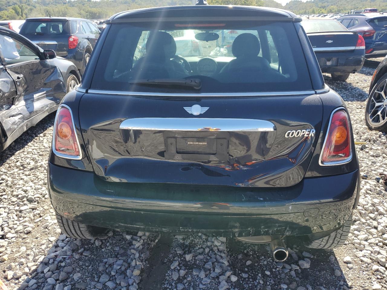 2007 MINI Cooper VIN WMWMF33517TT52566 Copart auction photo, rear end damage thumbnail 6