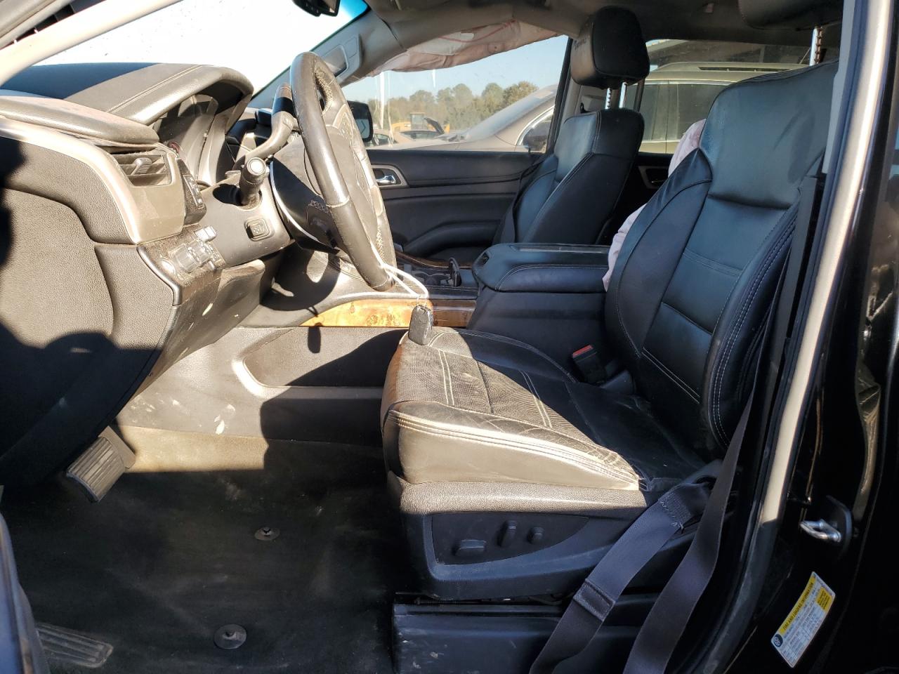2015 GMC Yukon VIN 1GKS2JKJXFR557750 Copart auction photo, front end / side damage thumbnail 7
