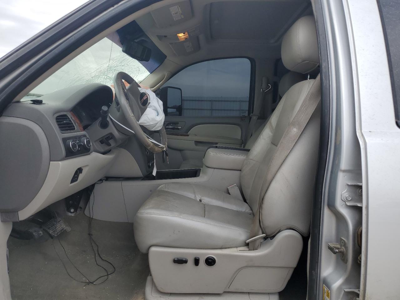 2012 GMC Sierra VIN 1GT121E89CF112381 Copart auction photo, front end / rear end damage thumbnail 7
