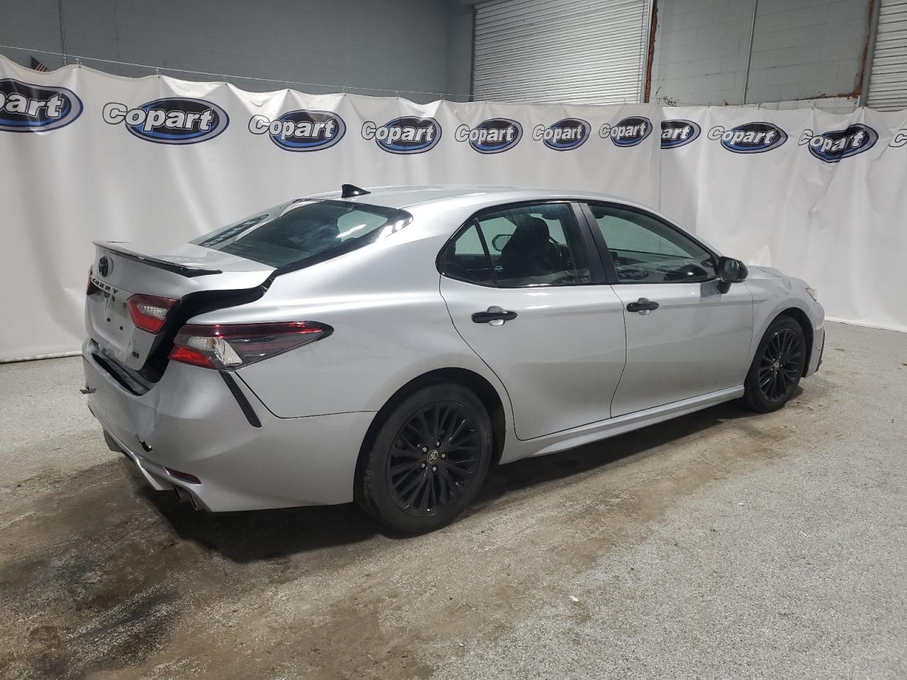 2022 Toyota Camry VIN 4T1G11AK9NU036072 Copart auction photo, rear end damage thumbnail 3