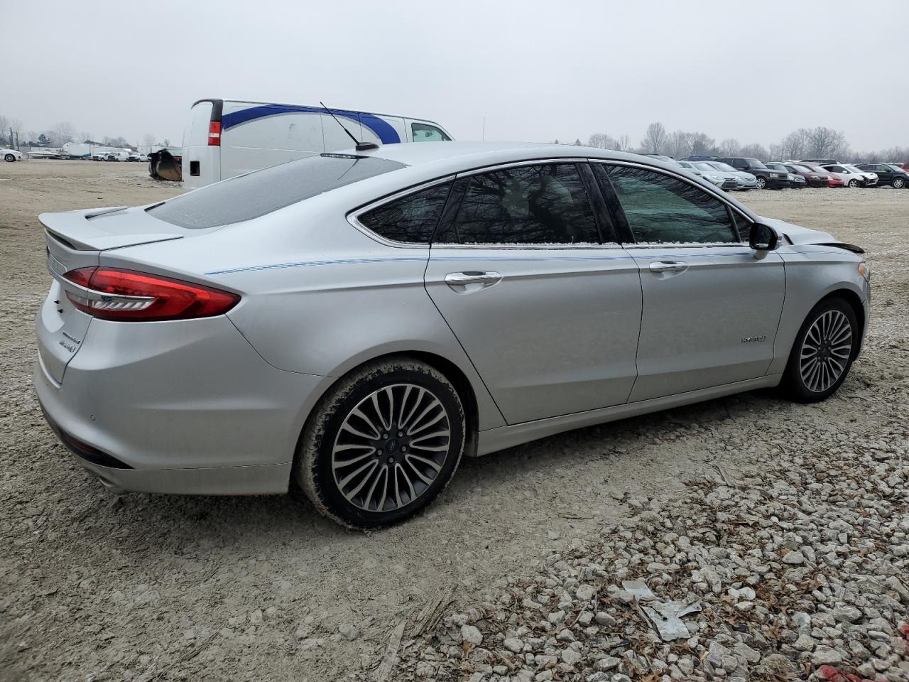 2017 Ford Fusion VIN 3FA6P0RU5HR399498 Copart auction photo, front end / minor dent/scratches damage thumbnail 3