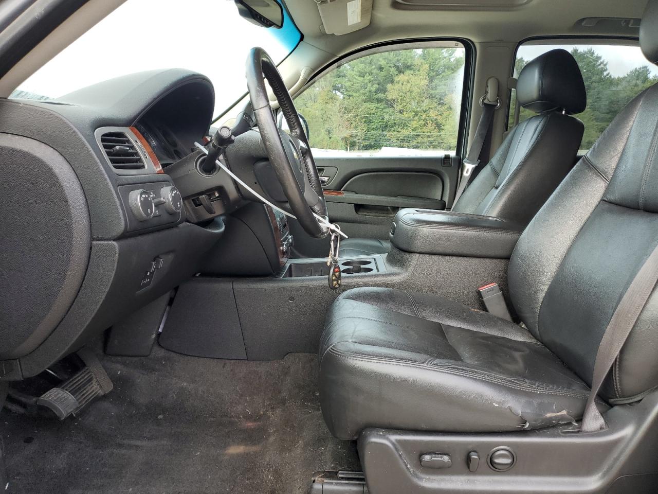 2013 Chevrolet Tahoe VIN 1GNSKBE0XDR256761 Copart auction photo, front end damage thumbnail 7
