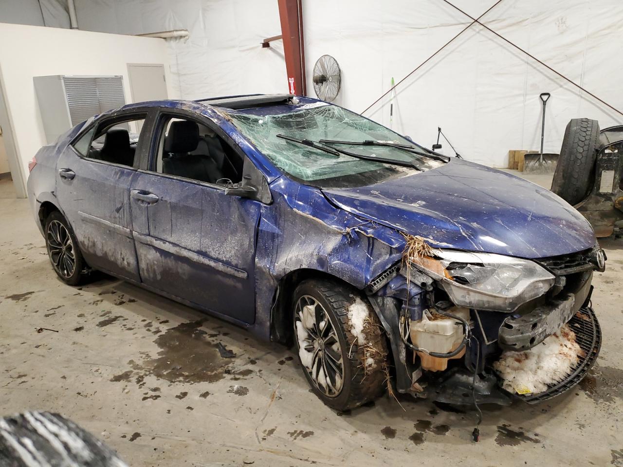 2015 Toyota Corolla VIN 5YFBURHE8FP280699 Copart auction photo, rollover damage thumbnail 4