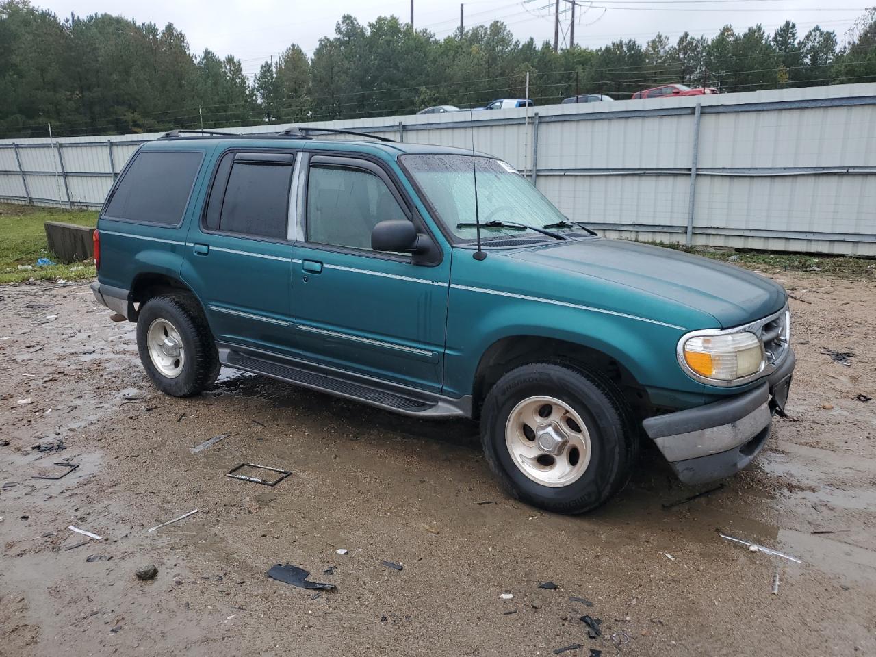 1998 Ford Explorer VIN 1FMZU34E2WZA19734 Copart auction photo, front end damage thumbnail 4