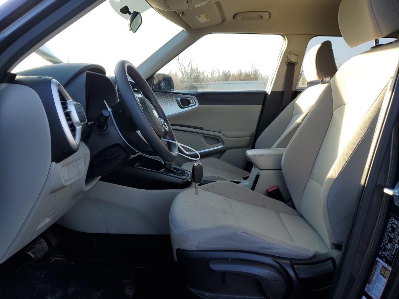 2020 KIA Soul VIN KNDJ23AU4L7726523 Copart auction photo, front end / side damage thumbnail 7