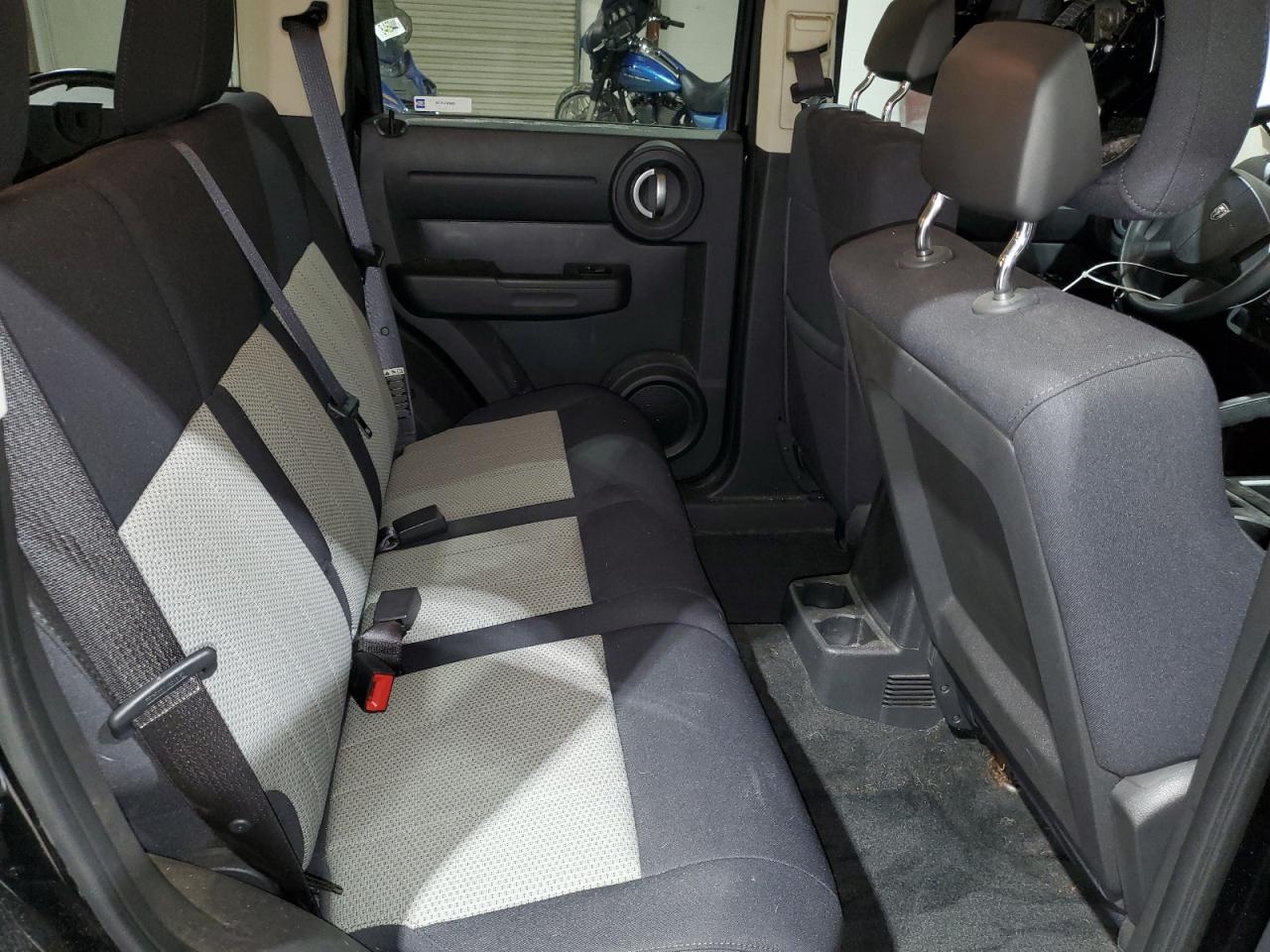 2010 Dodge Nitro VIN 1D4PU2GK5AW152427 Copart auction photo, side / rear end damage thumbnail 11