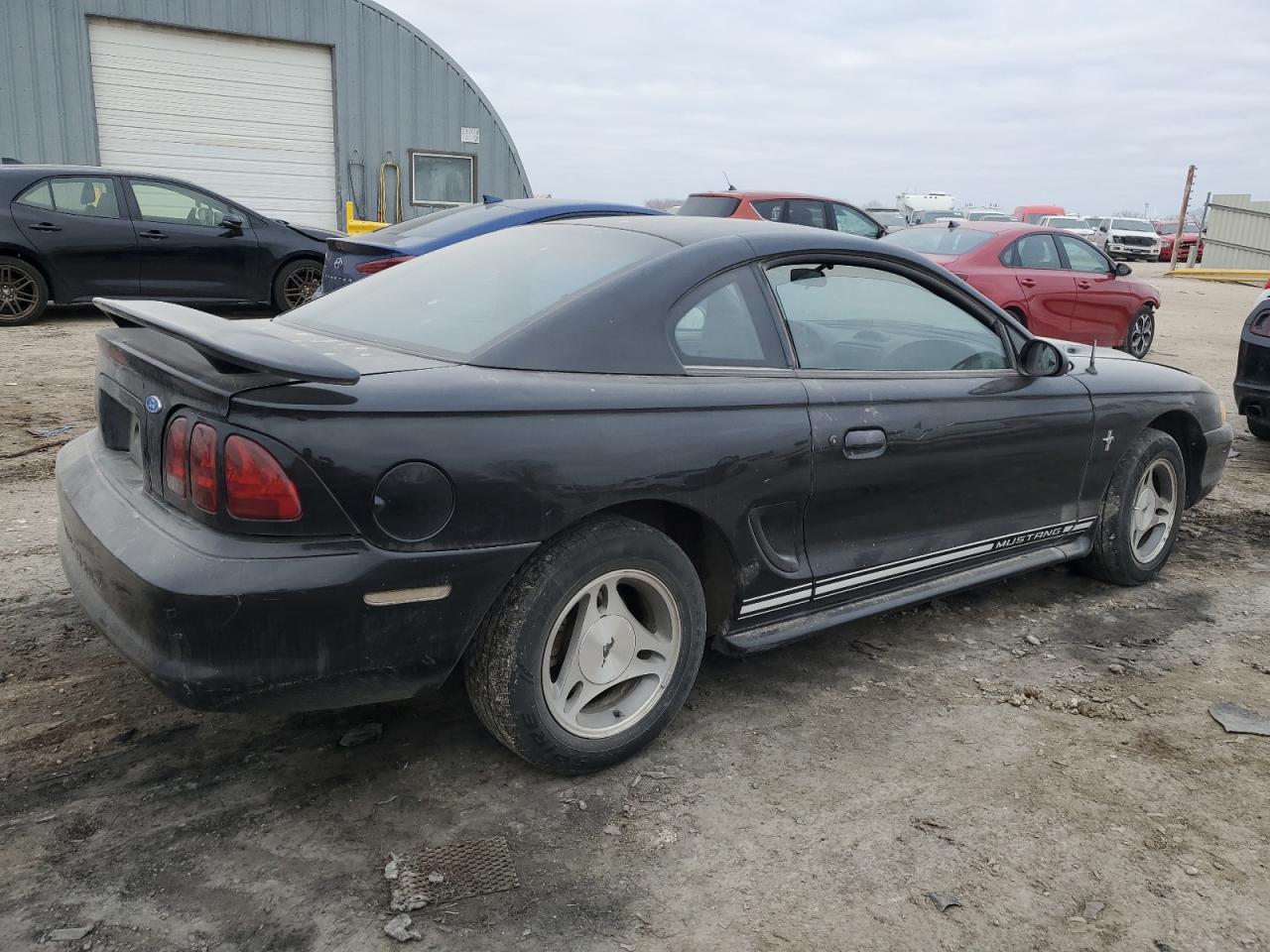 1997 Ford Mustang VIN 1FALP4042VF198111 Copart auction photo, rear end damage thumbnail 3