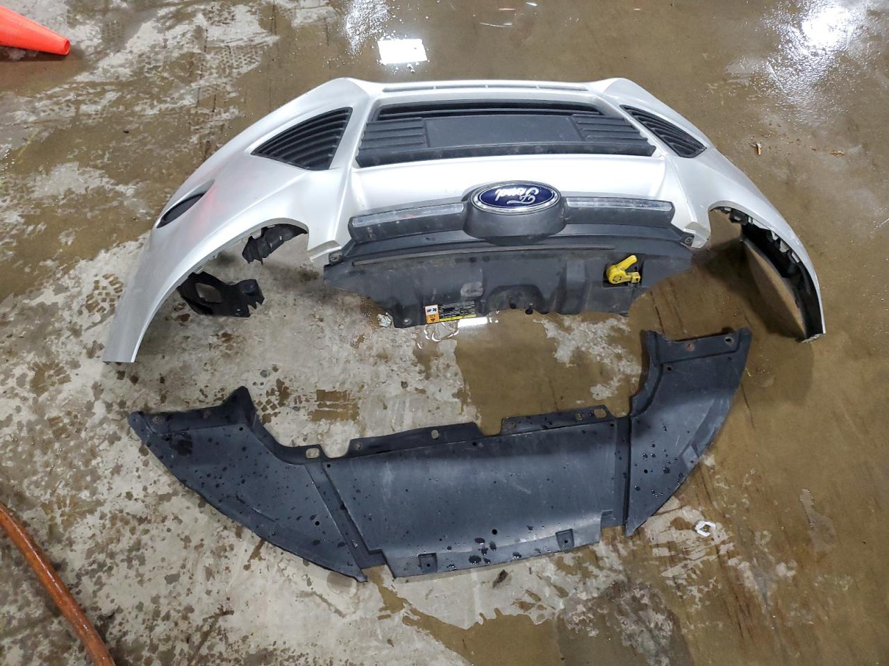 2014 Ford Focus VIN 1FADP3F2XEL228316 Copart auction photo, front end damage thumbnail 12