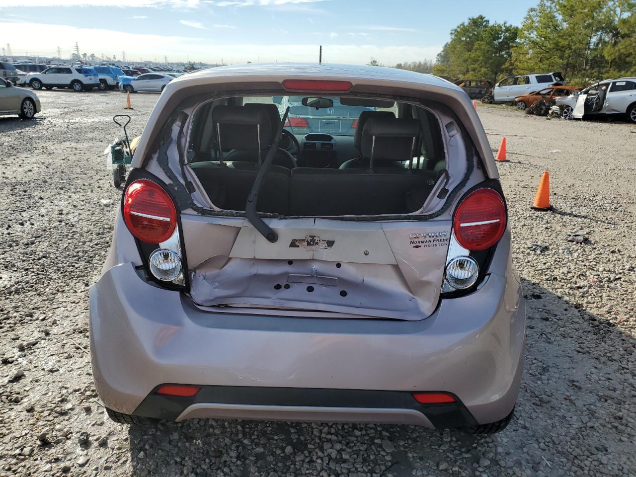 2013 Chevrolet Spark VIN KL8CD6S9XDC614535 Copart auction photo, rear end / minor dent/scratches damage thumbnail 6