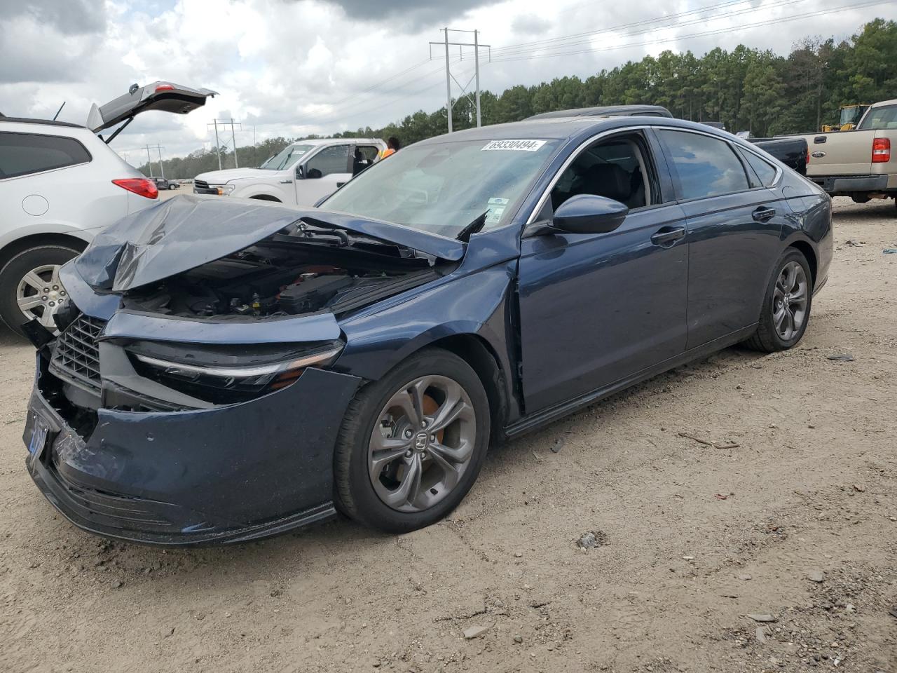 2024 Honda Accord VIN 1HGCY2F6XRA000884