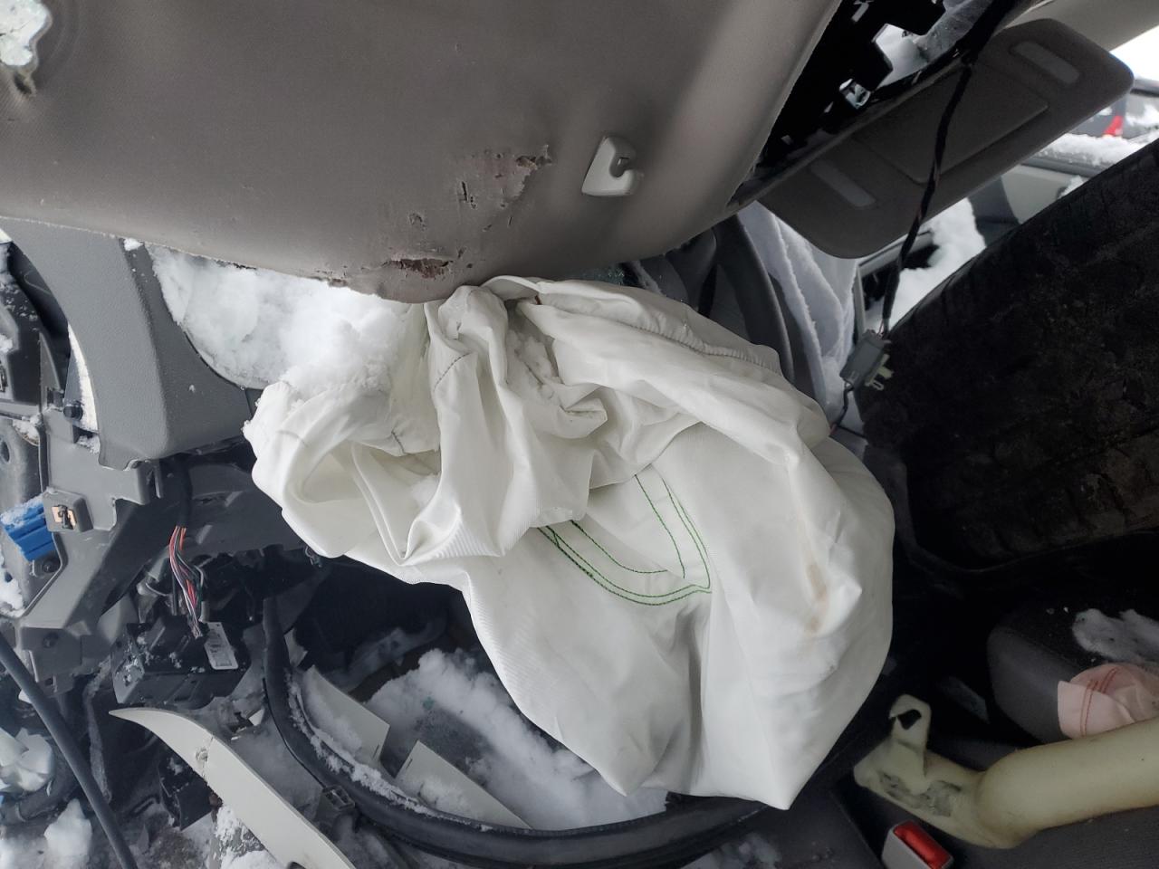 2015 Chevrolet Traverse VIN 1GNKVFKD6FJ134101 Copart auction photo, all over damage thumbnail 9