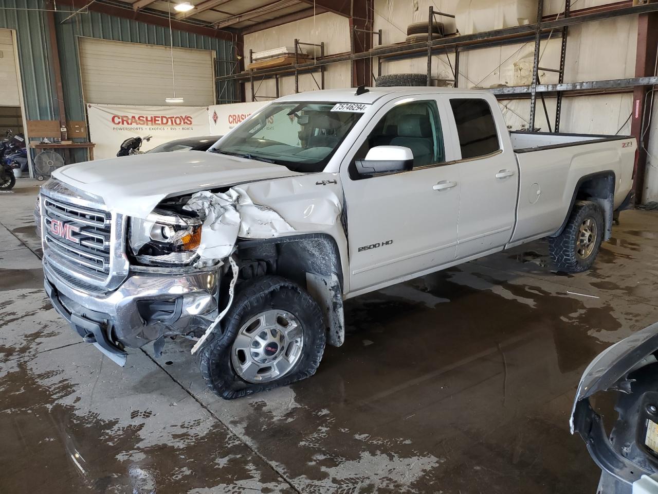 2015 GMC Sierra VIN 1GT22YEG4FZ104048