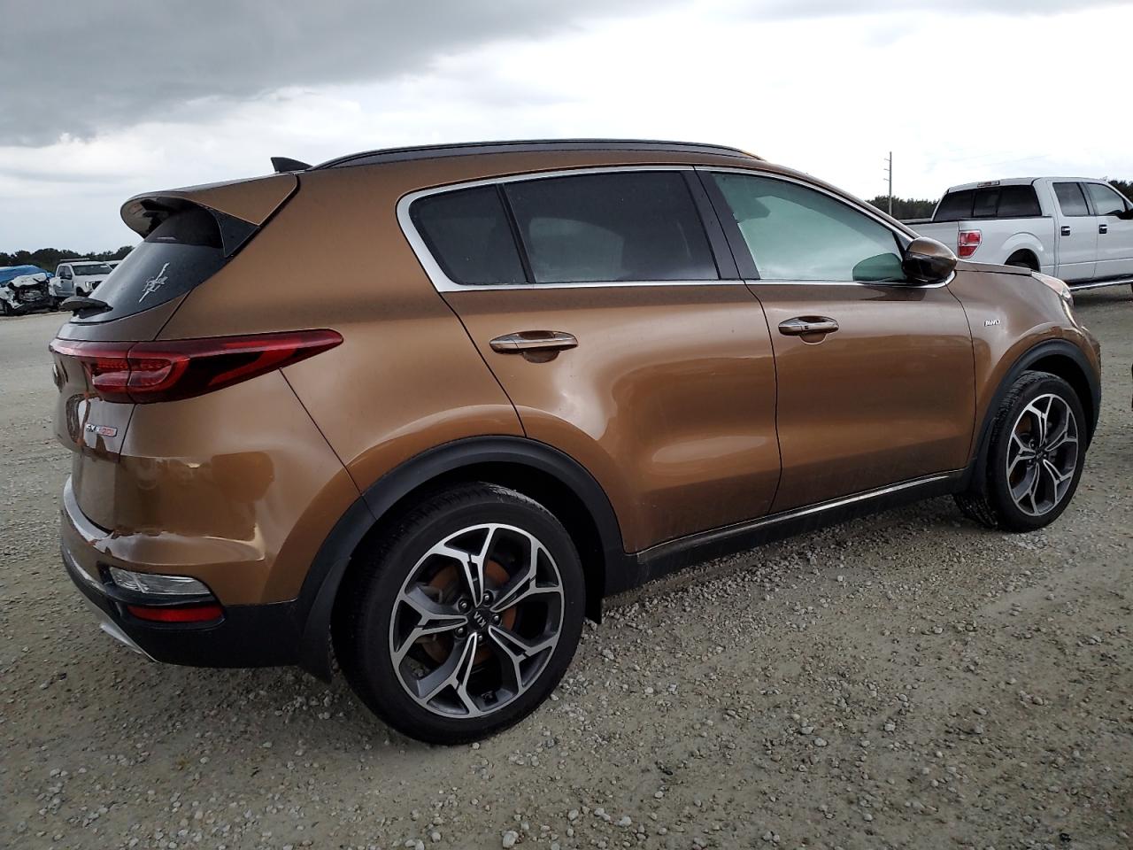 2020 KIA Sportage VIN KNDPRCA66L7752385 Copart auction photo, water/flood damage thumbnail 3