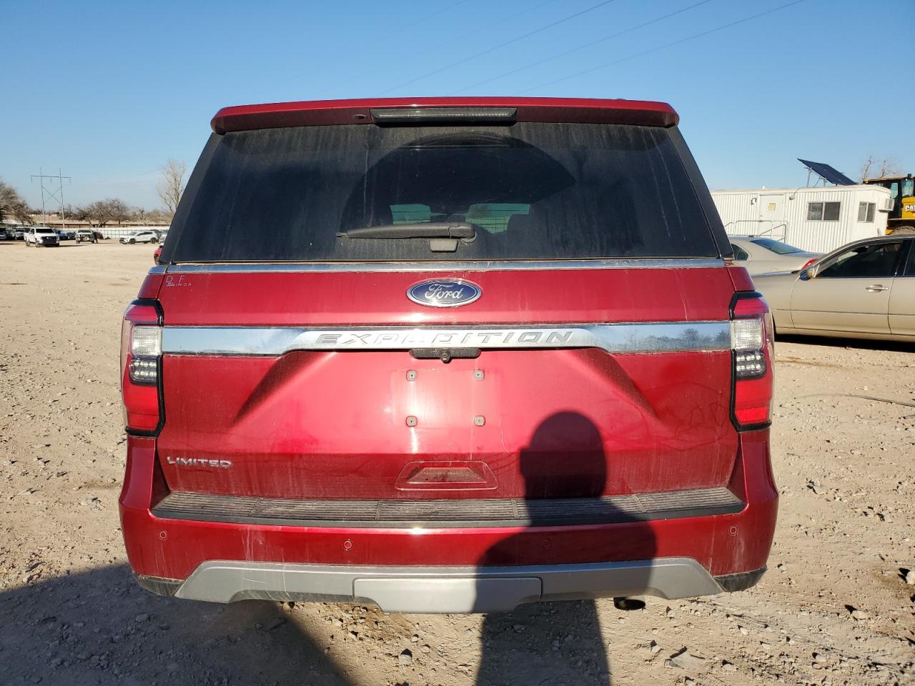 2018 Ford Expedition VIN 1FMJU1KT4JEA70672 Copart auction photo, front end / side damage thumbnail 6