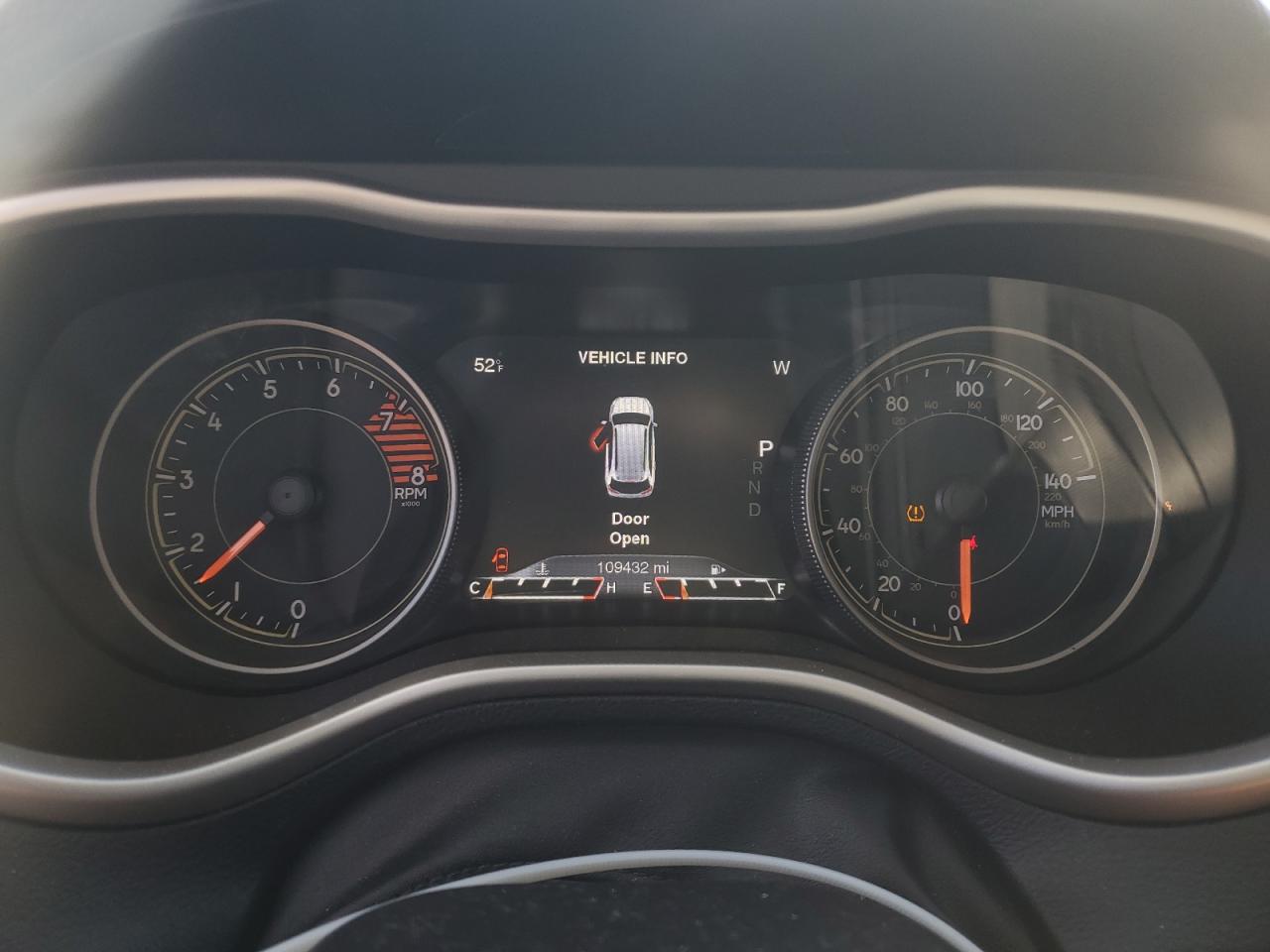 2016 Jeep Grand Cherokee VIN 1C4PJMDS9GW254358 Copart auction photo, front end / minor dent/scratches damage thumbnail 9