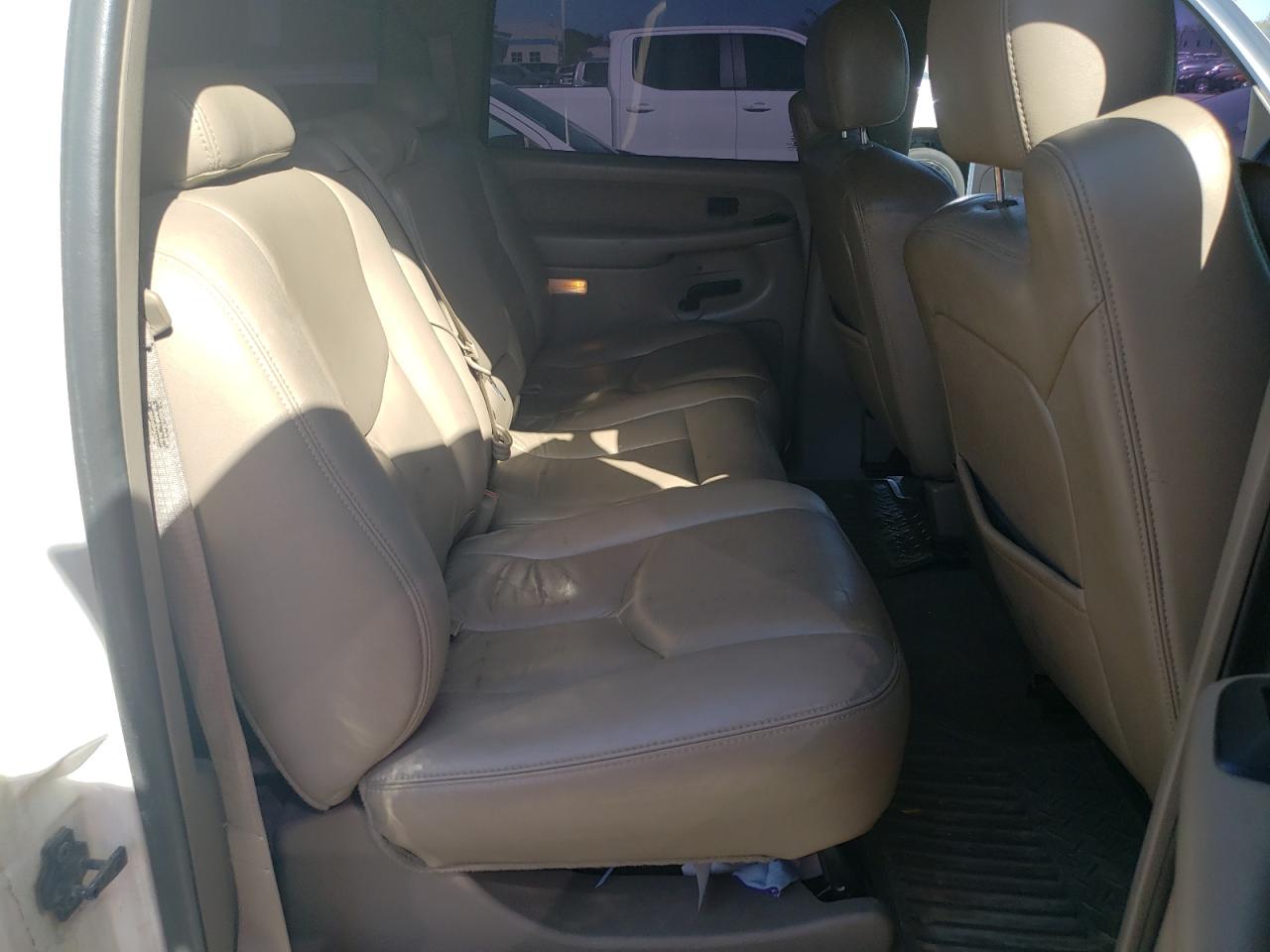 2003 Chevrolet Silverado VIN 1GCGK13U93F246110 Copart auction photo, front end damage thumbnail 10