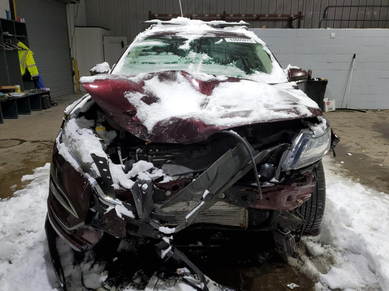 2017 Lincoln MKC VIN 5LMCJ3D95HUL32131 Copart auction photo, front end / side damage thumbnail 5