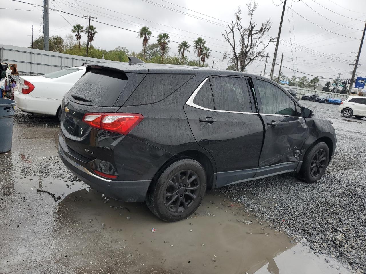 2018 Chevrolet Equinox VIN 2GNAXSEV8J6193224 Copart auction photo, side / front end damage thumbnail 3