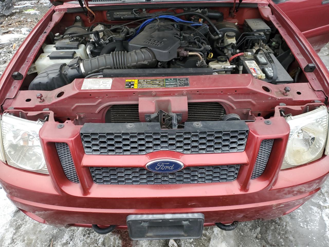 2005 Ford Explorer VIN 1FMDU77K55UA00643 Copart auction photo, front end damage thumbnail 11