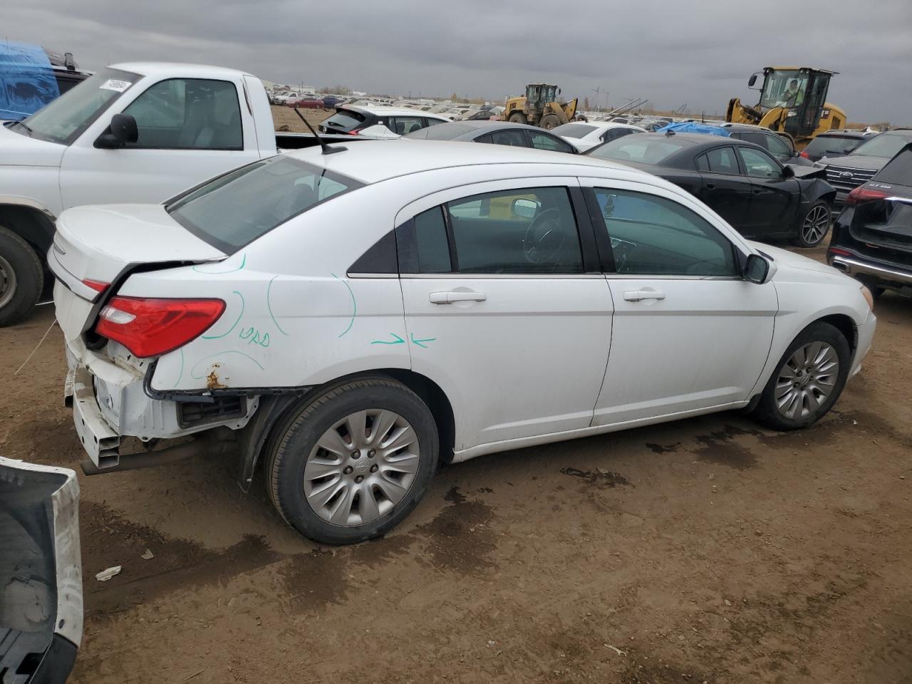 2014 Chrysler 200 VIN 1C3CCBAB6EN213033 Copart auction photo, rear end damage thumbnail 3