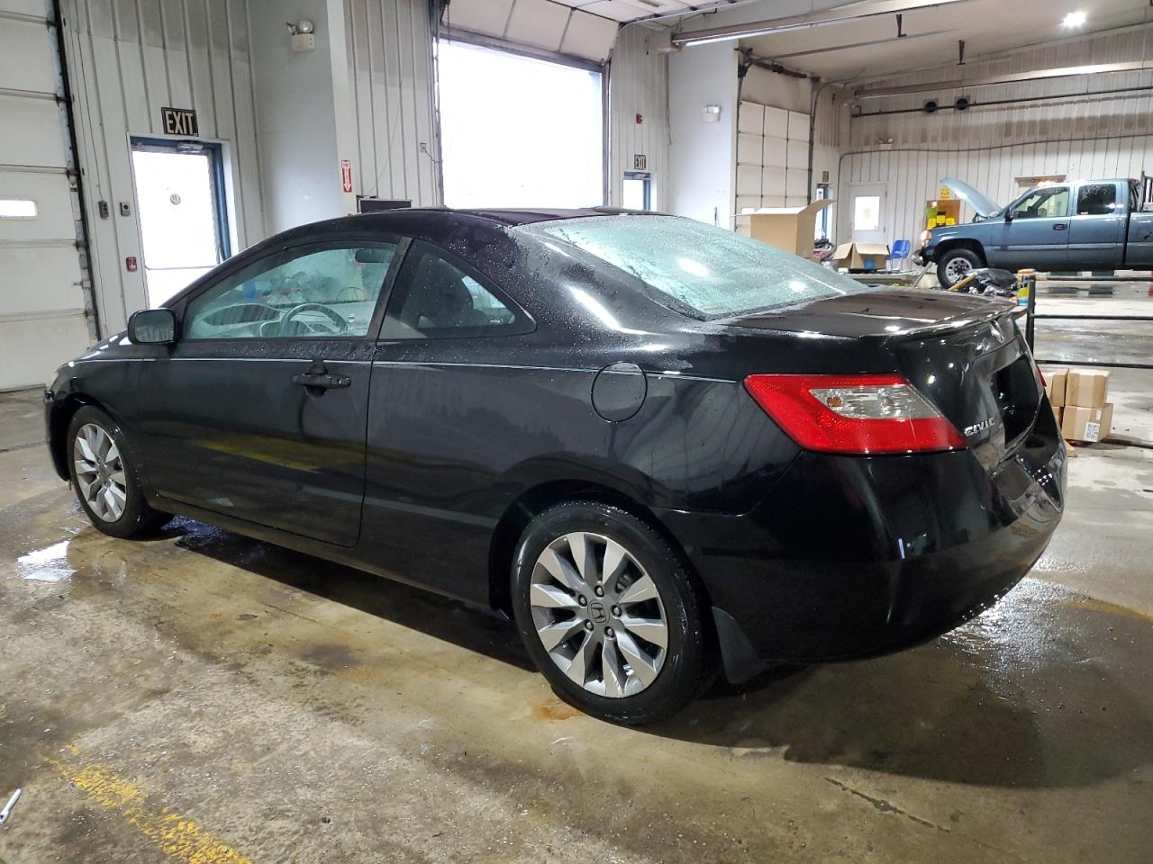 2010 Honda Civic VIN 2HGFG1B83AH518133 Copart auction photo, rear end / minor dent/scratches damage thumbnail 2