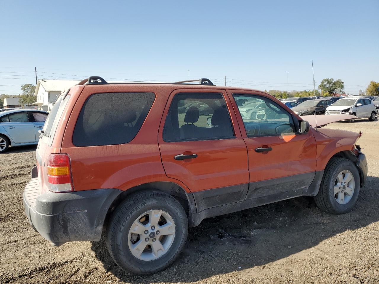 2006 Ford Escape VIN 1FMYU93116KA41553 Copart auction photo, front end / side damage thumbnail 3