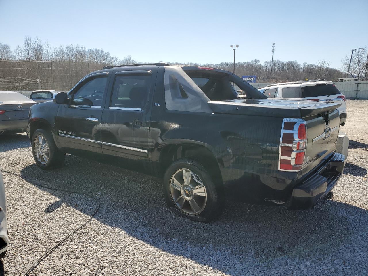 2009 Chevrolet Avalanche VIN 3GNFK32009G233718 Copart auction photo, rear end damage thumbnail 2