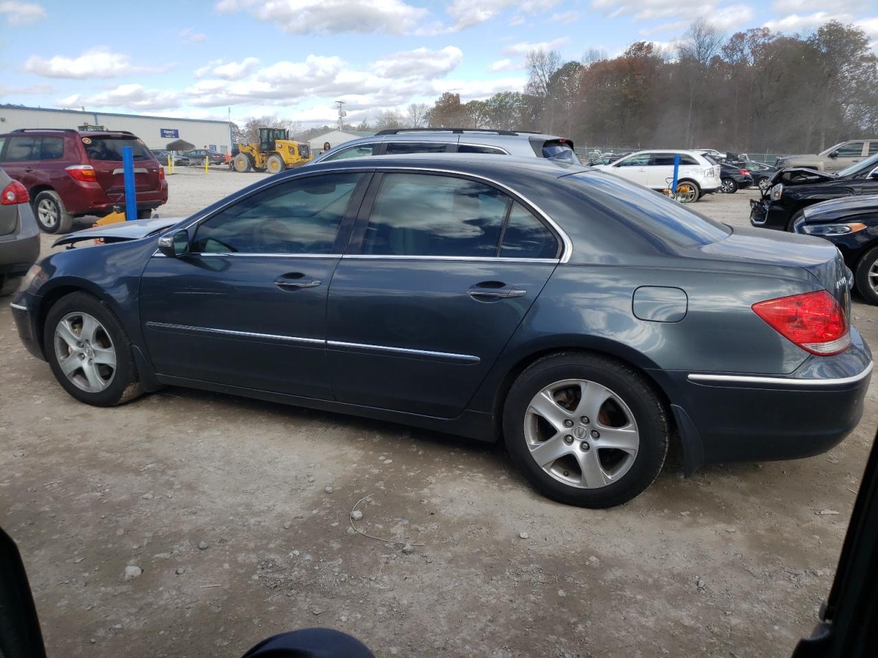 2005 Acura RL VIN JH4KB16505C012262 Copart auction photo, rear end damage thumbnail 2